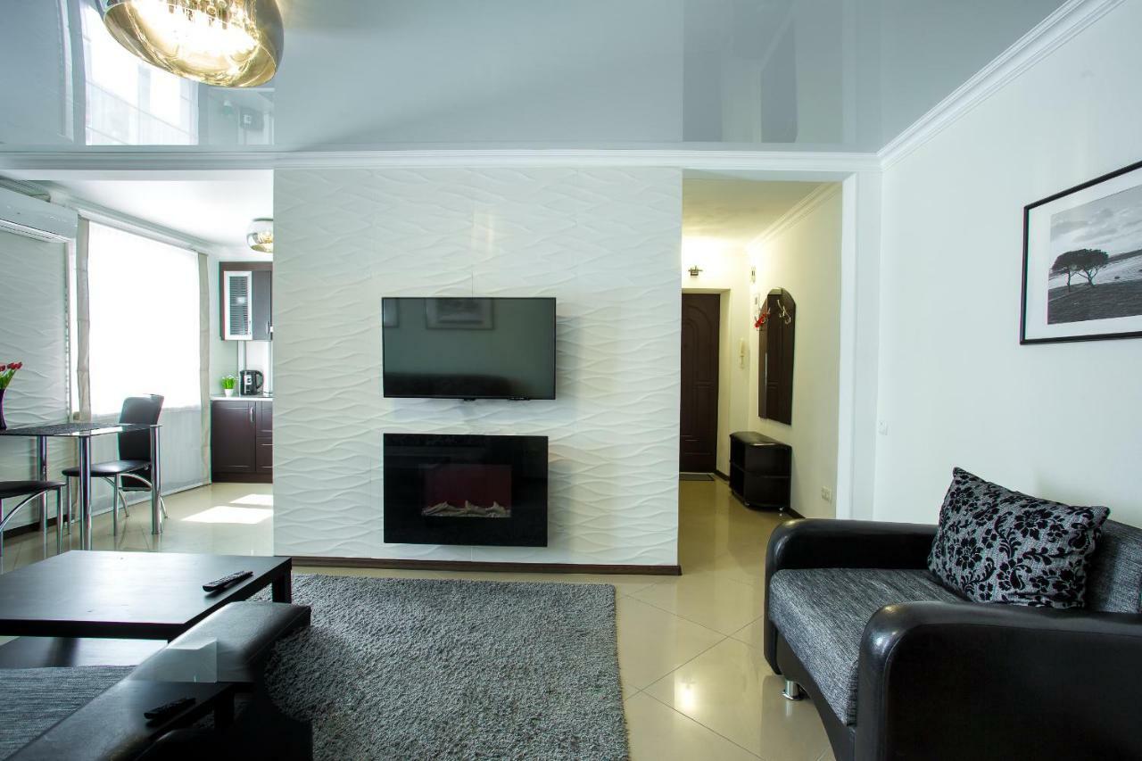 Lotos for You Apartments Nikolayev Exterior foto